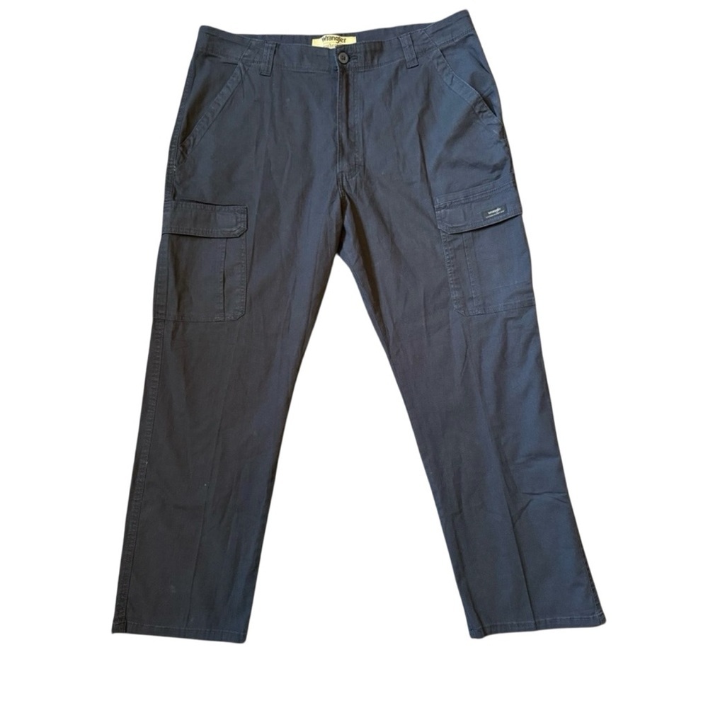 Men's Wrangler Authentics Navy Cargo Pants size 38/29 lightweight